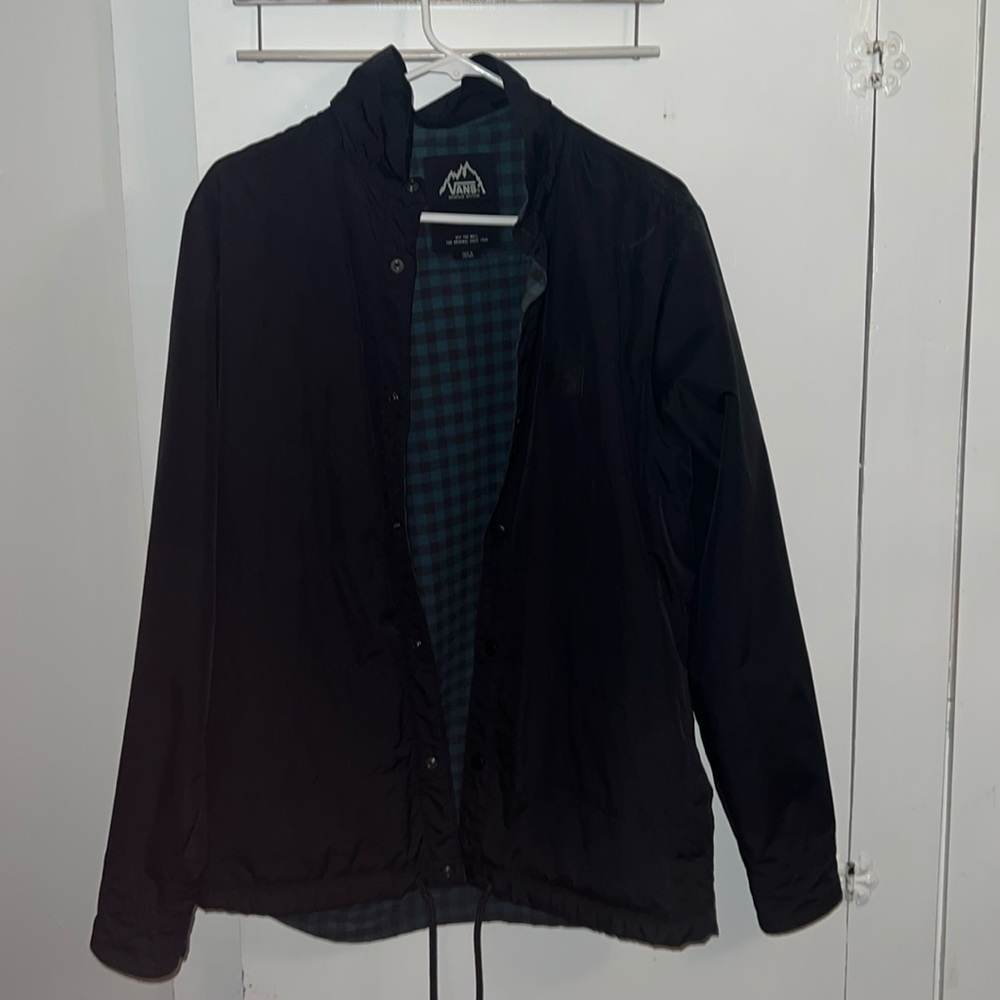 Men’s Retro Vans Light Jacket Size Small | only accepting offers or buys